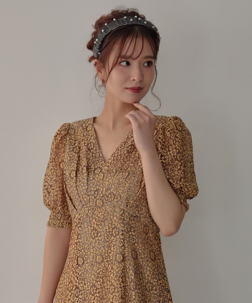 Dorry Doll（ドリードール）の「ラメチュールパールカチューシャ（カチューシャ・レディース・ベージュ/グレー/ブラック・FREE）」の7枚目の写真