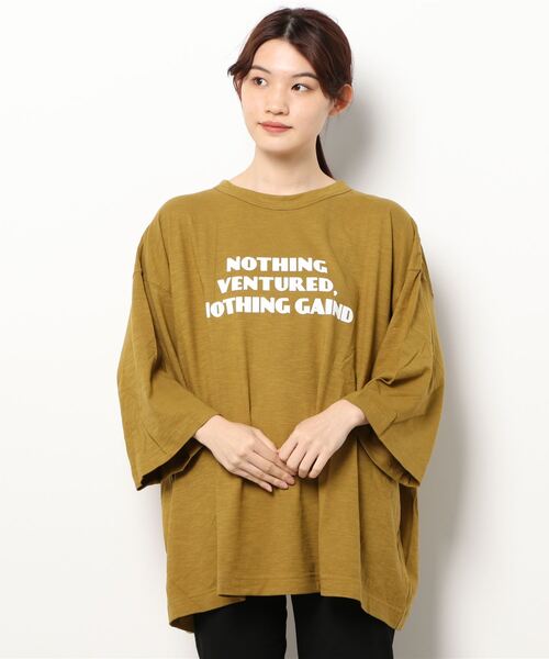 Samansa Mos2(サマンサ モスモス)の「ロゴプリントポンチョTシャツ(Tシャツ/カットソー・レディース・ベージュ/パープル/イエロー/チャコール・フリ-)」の10枚目の写真