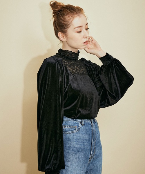 MADEMOISELLE ROPE'(マドモアゼル ロペ)の「フロントレースベロアトップス(Tシャツ/カットソー・レディース・ブラック/オフホワイト・38)」の15枚目の写真