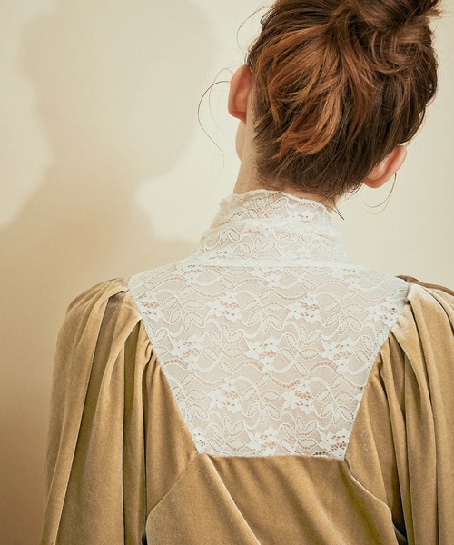 MADEMOISELLE ROPE'(マドモアゼル ロペ)の「フロントレースベロアトップス(Tシャツ/カットソー・レディース・ブラック/オフホワイト・38)」の19枚目の写真
