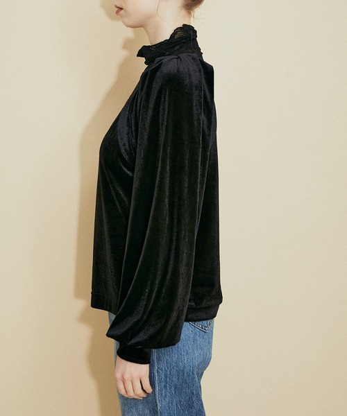 MADEMOISELLE ROPE'(マドモアゼル ロペ)の「フロントレースベロアトップス(Tシャツ/カットソー・レディース・ブラック/オフホワイト・38)」の13枚目の写真