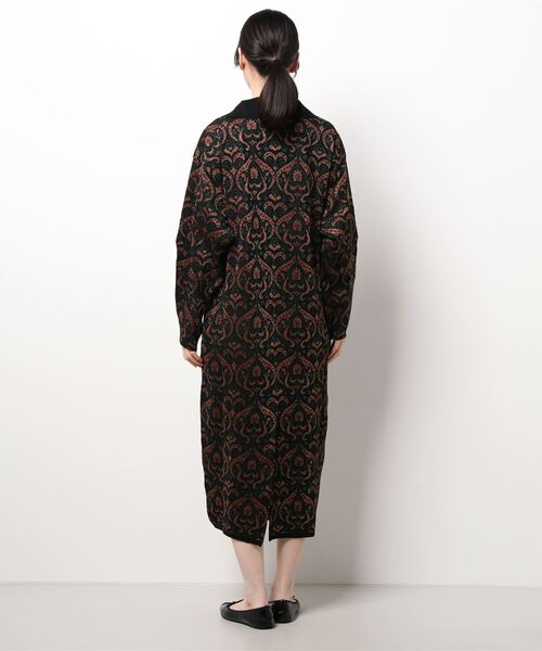 venit(ヴェニット)の「【VENIT】ARABESQUE ONE PIECE(ワンピース・レディース・ベージュ/ブラック・38)」の4枚目の写真