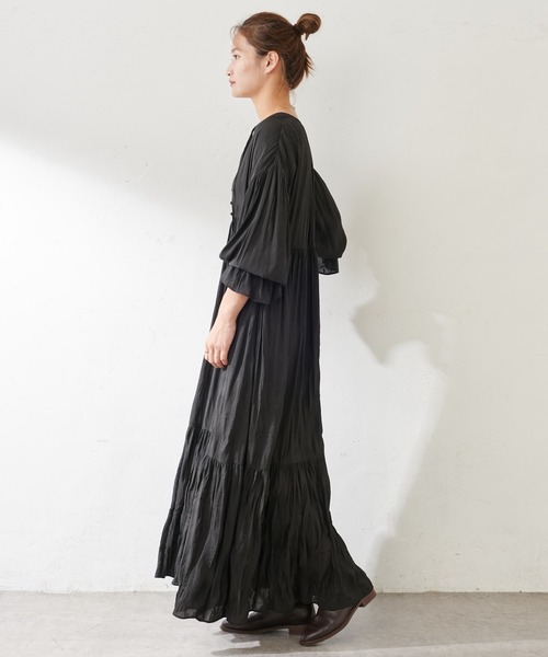 SHENERY（シーナリー）の「ワッシャーティアードドレス（ドレス・レディース・ブラック/アイボリー・38/36）」の13枚目の写真