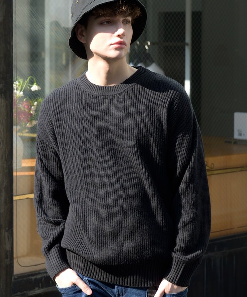 ８(eight)（エイト）の「畦編みざっくりクルーニット（ニット/セーター・メンズ・ホワイト/ライトグレー/ブラック/ダークブラウン/ネイビー/グレー系その他/ケリー/グレイッシュベージュ・X-LARGE/MEDIUM/LARGE）」の2枚目の写真