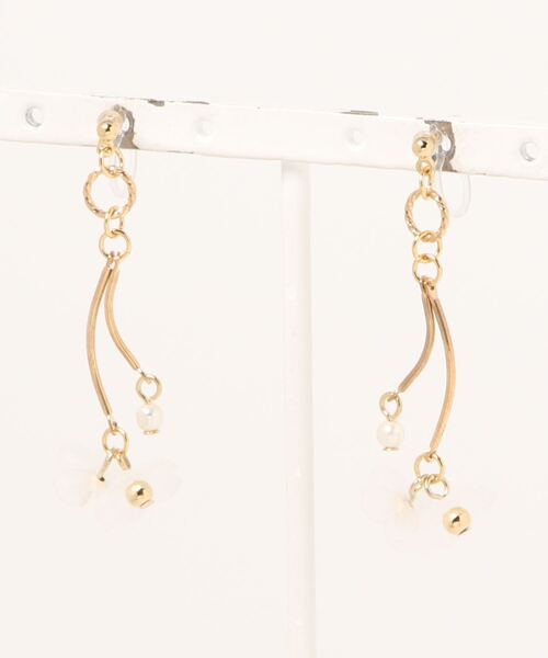 セール フラワー樹脂ノンホール イヤリング Three Four Time スリーフォータイム のファッション通販 Zozotown