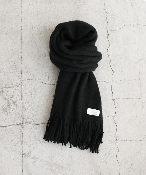 LILL(リル)の「シャギーモヘアタッチビッグマフラー(マフラー・メンズ・ブラック/ブルーグレー/モカ/チャコール/グレー系/ホワイト/ブラウン/グレー/ネイビー/チャコールグレー・FREE)」の21枚目の写真