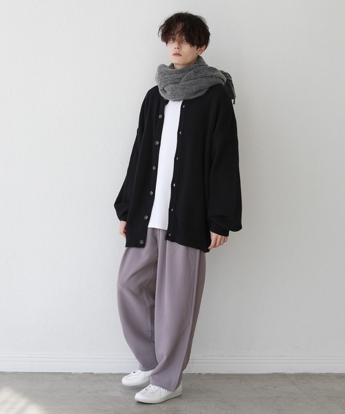 LILL(リル)の「シャギーモヘアタッチビッグマフラー(マフラー・メンズ・ブラック/ブルーグレー/モカ/チャコール/グレー系/ホワイト/ブラウン/グレー/ネイビー/チャコールグレー・FREE)」の12枚目の写真