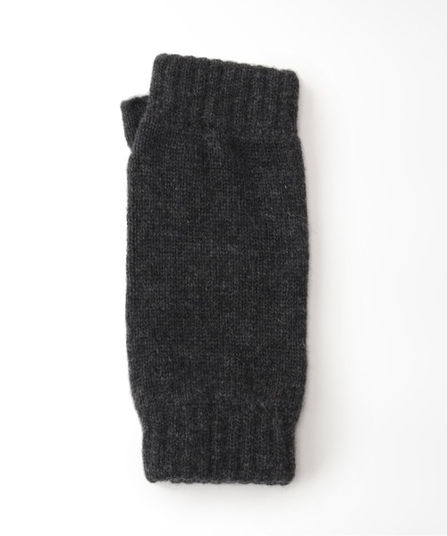 IENA（イエナ）の「【Johnstons/ジョンストンズ】カシミアリストウォーマー（手袋・レディース・ライトグレー/ブラック系その他・FREE）」の9枚目の写真