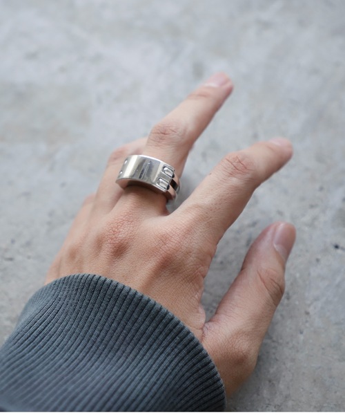 shiki tokyo(シキトウキョウ)の「Volume The Ring / ボリュームリング(リング・メンズ・シルバー・SMALL/MEDIUM/LARGE)」の8枚目の写真