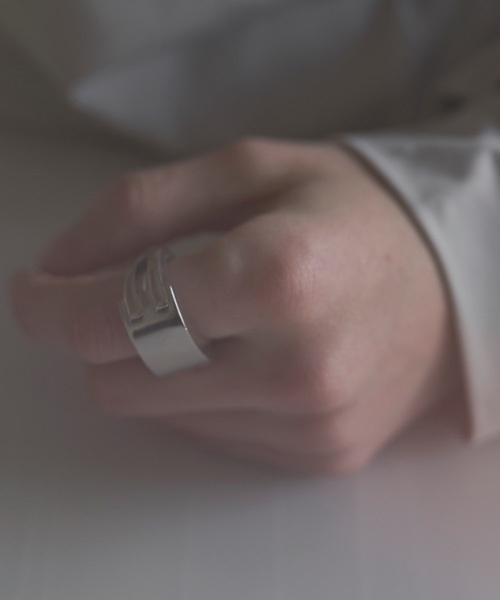 shiki tokyo(シキトウキョウ)の「Volume The Ring / ボリュームリング(リング・メンズ・シルバー・SMALL/MEDIUM/LARGE)」の10枚目の写真
