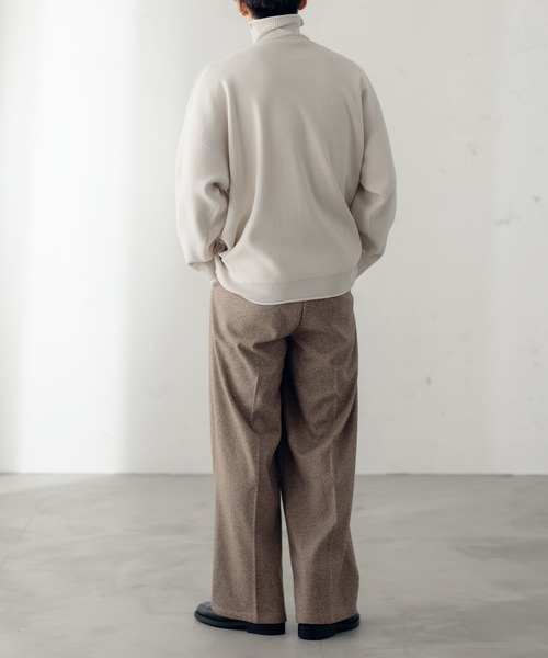 epnok(エプノック)の「ヘリンボーンワイドストレートパンツ(スラックス・メンズ・ブラック/ベージュ・SMALL/MEDIUM/LARGE)」の21枚目の写真