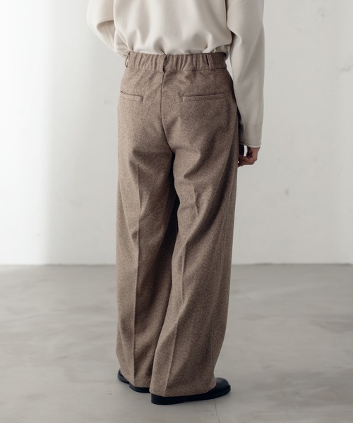 epnok(エプノック)の「ヘリンボーンワイドストレートパンツ(スラックス・メンズ・ブラック/ベージュ・SMALL/MEDIUM/LARGE)」の16枚目の写真