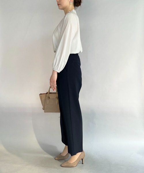 PICCIN（ピッチン）の「衿フリルギャザーブラウス（シャツ/ブラウス・レディース・ライトグレー/ネイビー/オフホワイト・M）」の8枚目の写真