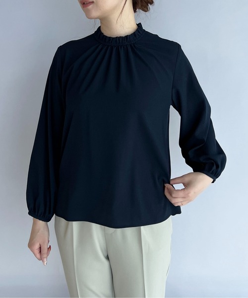 PICCIN（ピッチン）の「衿フリルギャザーブラウス（シャツ/ブラウス・レディース・ライトグレー/ネイビー/オフホワイト・M）」の12枚目の写真