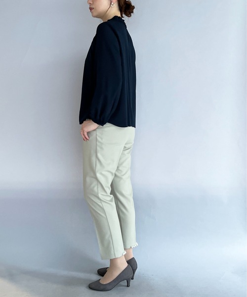 PICCIN（ピッチン）の「衿フリルギャザーブラウス（シャツ/ブラウス・レディース・ライトグレー/ネイビー/オフホワイト・M）」の19枚目の写真