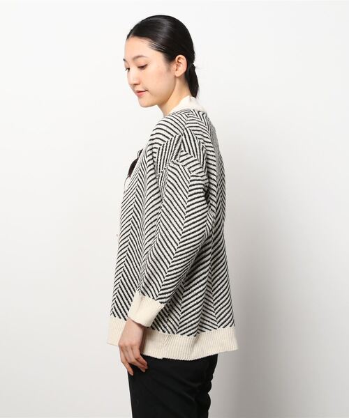MAISON BREEZE（メゾンブリーズ）の「【MAISON BREEZE】ヘリンボーンルーズカーディガン SCCH54（カーディガン/ボレロ・レディース・ブラック/ベージュ/アイボリー・FREE）」の10枚目の写真