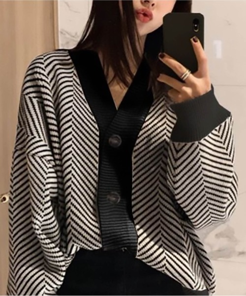 MAISON BREEZE（メゾンブリーズ）の「【MAISON BREEZE】ヘリンボーンルーズカーディガン SCCH54（カーディガン/ボレロ・レディース・ブラック/ベージュ/アイボリー・FREE）」の2枚目の写真