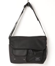 CALIFORNIA OUTFITTERS（カリフォルニア アウトフィッターズ）の「【Les Porter Cuir】メッセンジャーショルダーバッグ（ショルダーバッグ・メンズ）」