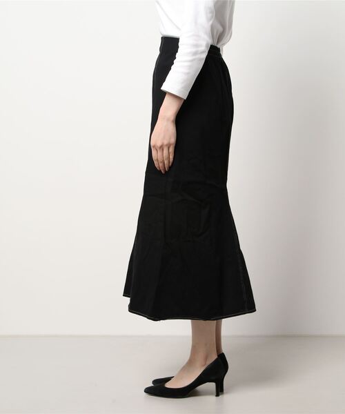 ehka sopo（エヘカソポ）の「配色ステッチマーメイドスカート（スカート・レディース・ブラック/ベージュ/チャコール・ﾌﾘ-）」の5枚目の写真