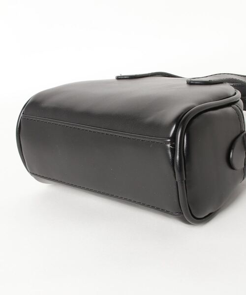 WC（ダブル シー）の「ラウンドミニショルダー（ショルダーバッグ・レディース・ブラック/グリーン・FREE）」の10枚目の写真