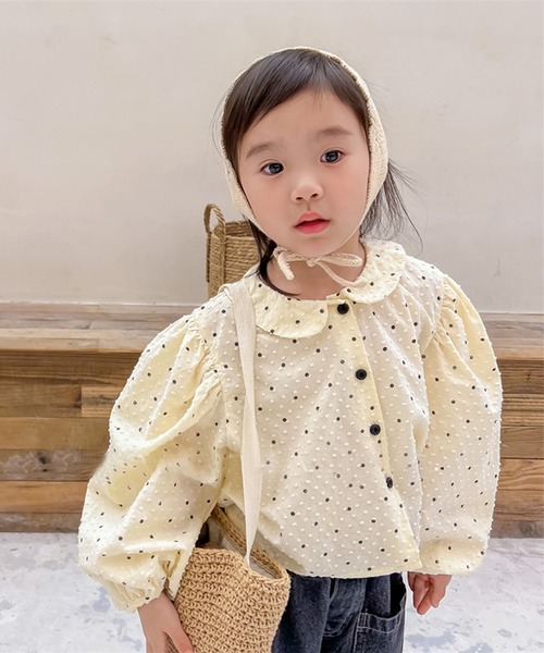 aimoha(アイモハ)の「aimoha-KIDS- ドット柄パフスリーブ姫ブラウス(シャツ/ブラウス・キッズ・ブルー/ベージュ・120/100/80/110/90/130)」の2枚目の写真