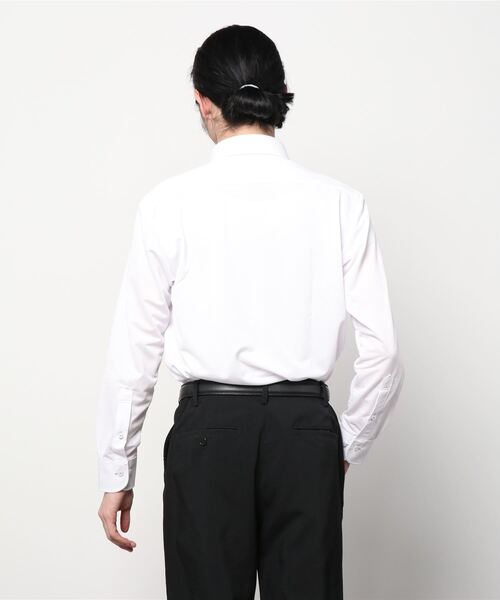 Perfect Suit FActory(パーフェクトスーツファクトリー)の「【完全ノーアイロン】長袖アイシャツ スタンダード ホワイト(ビジネスシャツ・メンズ・ホワイト・首回り41cm-裄丈84cm/首回り39cm-裄丈82cm/首回り41cm-裄丈82cm/首回り45cm-裄丈86cm/首回り39cm-裄丈80cm/首回り43cm-裄丈86cm/首回り37cm-裄丈80cm)」の6枚目の写真