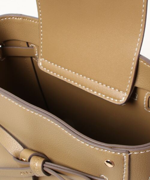 JILL by JILL STUART（ジルバイジルスチュアート）の「◆［WEEKDAY COLLECTION］ナロウテープポシェット（ショルダーバッグ・レディース・ライトグリーン/ブラック系その他/ホワイト/ブラウン系その他・FREE）」の14枚目の写真