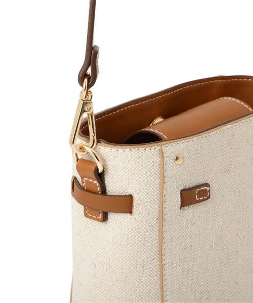 JILL by JILL STUART（ジルバイジルスチュアート）の「◆［WEEKDAY COLLECTION］ナロウテープポシェット（ショルダーバッグ・レディース・ライトグリーン/ブラック系その他/ホワイト/ブラウン系その他・FREE）」の15枚目の写真