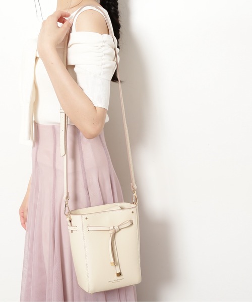 JILL by JILL STUART（ジルバイジルスチュアート）の「◆［WEEKDAY COLLECTION］ナロウテープポシェット（ショルダーバッグ・レディース・ライトグリーン/ブラック系その他/ホワイト/ブラウン系その他・FREE）」の5枚目の写真