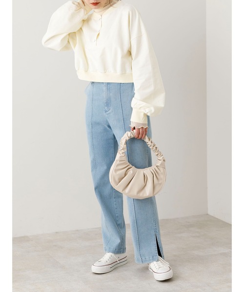 SLURR（スラ―）の「リングドットボタンスウェットプルオーバー（スウェット・レディース・ベージュ/チャコールグレー/アイボリー・FREE）」の7枚目の写真