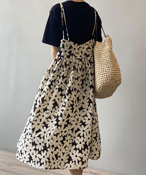 c.u.l（シーユーエル）の「【c.u.l:w】フラワーキャミソールワンピース culw187（ワンピース・レディース・ブラック・M/L）」の8枚目の写真