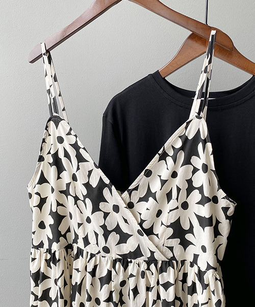 c.u.l（シーユーエル）の「【c.u.l:w】フラワーキャミソールワンピース culw187（ワンピース・レディース・ブラック・M/L）」の15枚目の写真