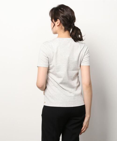 MAISON SCOTCH(メゾンスコッチ)の「レギュラーフィット グラフィック Tシャツ【166595】(Tシャツ/カットソー・レディース・ライトグレー・X-SMALL/SMALL)」の3枚目の写真