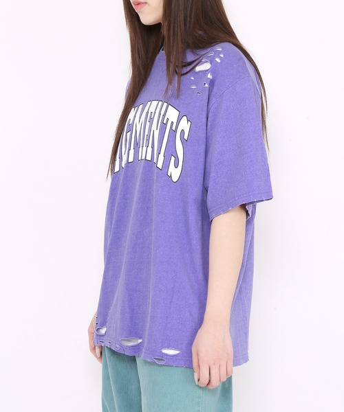 Figments(フィグメンツ)の「ヴィンテージカレッジロゴT(Tシャツ/カットソー・レディース・パープル/スミクロ・SMALL/MEDIUM)」の20枚目の写真