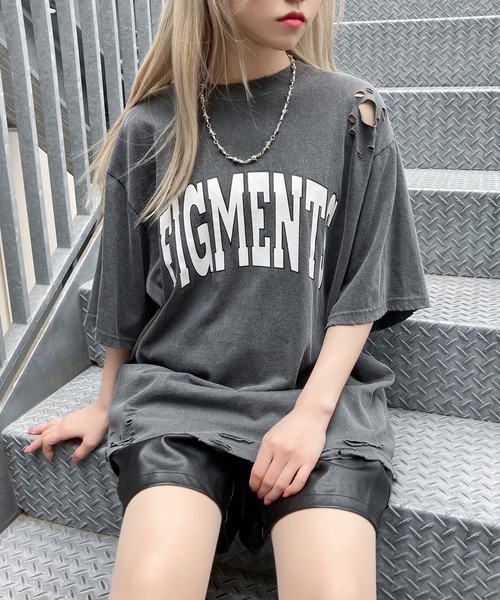 Figments(フィグメンツ)の「ヴィンテージカレッジロゴT(Tシャツ/カットソー・レディース・パープル/スミクロ・SMALL/MEDIUM)」の22枚目の写真