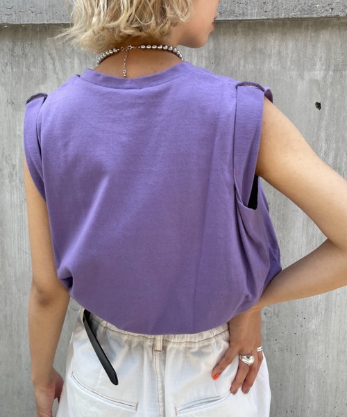 CIAOPANIC(チャオパニック)の「2色買いしたくなる、リメイク風ノースリTee(タンクトップ・レディース・チャコールグレー/パープル/オフホワイト/オレンジ・FREE)」の22枚目の写真