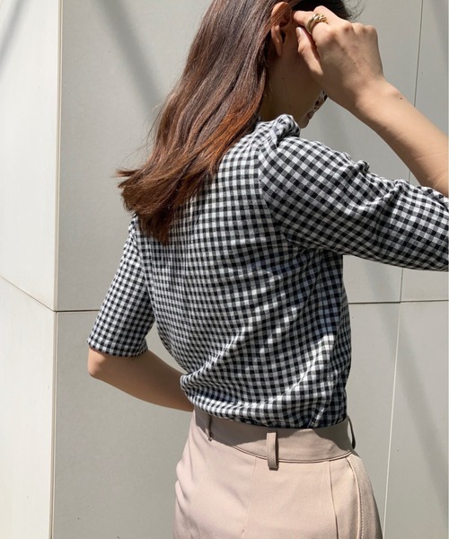 Brownie（ブラウニー）の「Brownie ギンガムチェック柄 五分袖 モックネックプルオーバー（Tシャツ/カットソー・レディース・ブラック/サックスブルー/ライトグリーン/ライトブラウン/イエロー・FREE）」の19枚目の写真