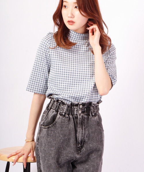 Brownie（ブラウニー）の「Brownie ギンガムチェック柄 五分袖 モックネックプルオーバー（Tシャツ/カットソー・レディース・ブラック/サックスブルー/ライトグリーン/ライトブラウン/イエロー・FREE）」の13枚目の写真