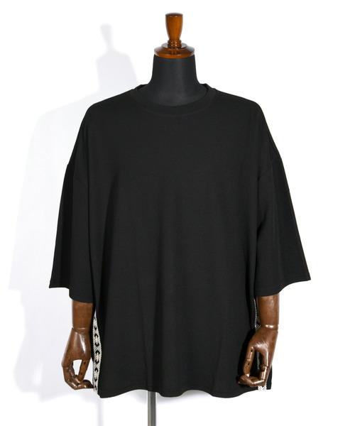 FVLMEN（フルメン）の「【FVLMEN】side line halfsleeve tee/サイドライン ハーフスリーブ T（Tシャツ/カットソー・メンズ・ブラック/ホワイト・MEDIUM/LARGE/X-LARGE）」の21枚目の写真