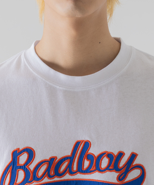 BAD BOY（バッドボーイ）の「【BADBOY / バッドボーイ】BADBOY  チームロゴ Tシャツ（Tシャツ/カットソー・メンズ・ホワイト/ダークグリーン/ブラック・M/L）」の4枚目の写真