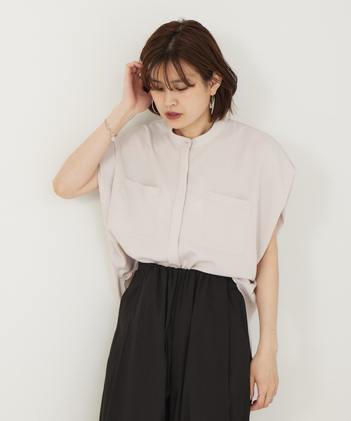 Rouge vif（ルージュヴィフ）の「【店舗限定】ドビークロスフレンチスリーブブラウス（シャツ/ブラウス・レディース・ピンク/グレイッシュベージュ/ネイビー・フリー）」の3枚目の写真