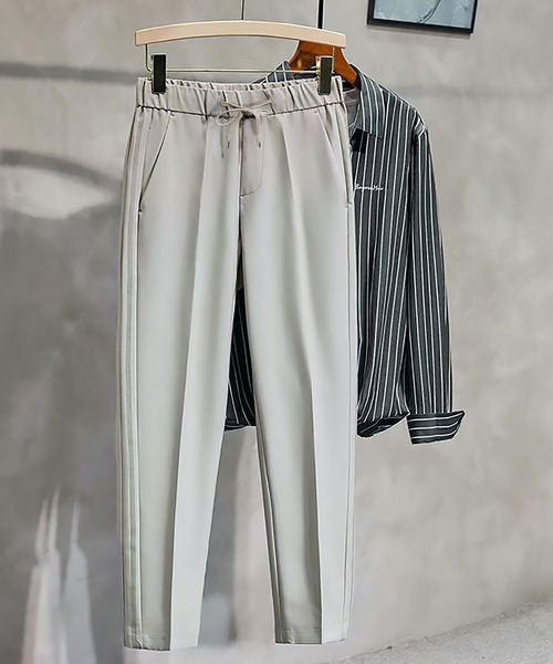 SETUP7(セットアップセブン)の「【SETUP7】タックワイドパンツ KNF ※(スラックス・メンズ・ブラック/ベージュ/グレー/ダークグレー・4/5)」の3枚目の写真