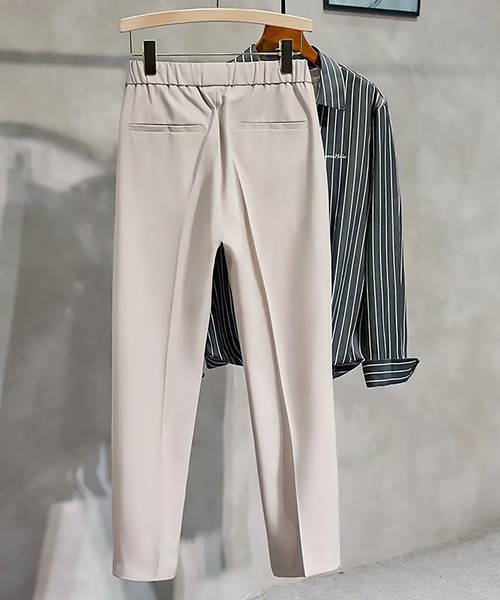 SETUP7(セットアップセブン)の「【SETUP7】タックワイドパンツ KNF ※(スラックス・メンズ・ブラック/ベージュ/グレー/ダークグレー・4/5)」の5枚目の写真