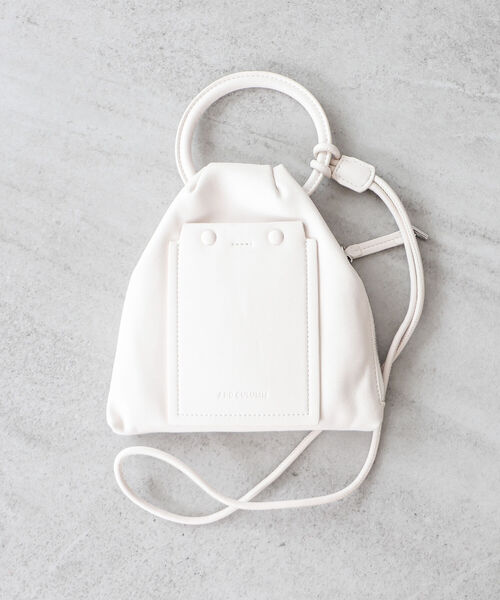 ADD CULUMN（アドカラム）の「ADD CULUMN / 2WAY タック ショルダー（ハンドバッグ・レディース・ブラック/ホワイト系その他5/パープル系その他4・ONE SIZE）」の2枚目の写真