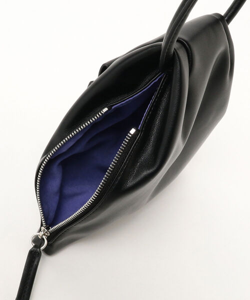 ADD CULUMN（アドカラム）の「ADD CULUMN / 2WAY タック ショルダー（ハンドバッグ・レディース・ブラック/ホワイト系その他5/パープル系その他4・ONE SIZE）」の10枚目の写真