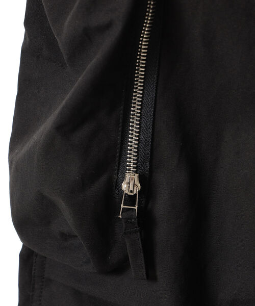 VAPORIZE（ヴェイパライズ）の「VAPORIZE / Cargo Flare Pants（カーゴパンツ・メンズ・ブラック/ケリー・SMALL/MEDIUM/LARGE）」の6枚目の写真