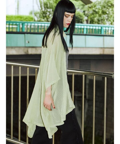 jouetie(ジュエティ)の「スーパーBIG シャツ(シャツ/ブラウス・レディース・オフホワイト/ブラック/グリーン/ブラウン・MEDIUM)」の12枚目の写真