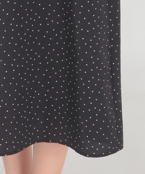 ikka（イッカ）の「肩タックシャツワンピース（ワンピース・レディース・ブラック/ベージュ・S/M/L）」の13枚目の写真