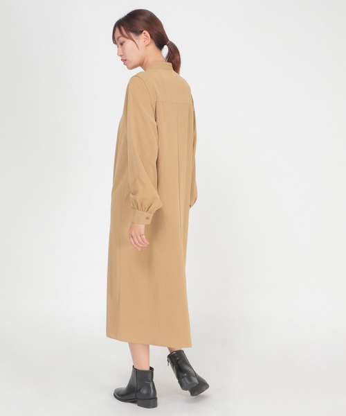 ikka（イッカ）の「肩タックシャツワンピース（ワンピース・レディース・ブラック/ベージュ・S/M/L）」の7枚目の写真