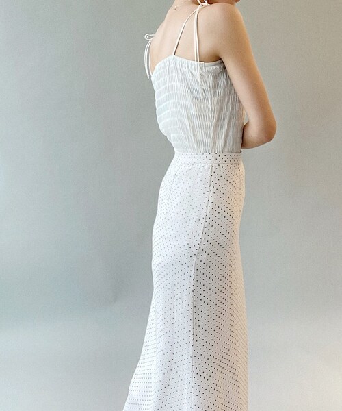 Charles Chaton(シャルルシャトン)の「ribbon ボディスーツ(キャミソール・レディース・ホワイト/ブラック/レッド・FREE)」の14枚目の写真